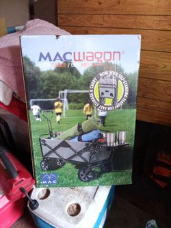Macwagon with table