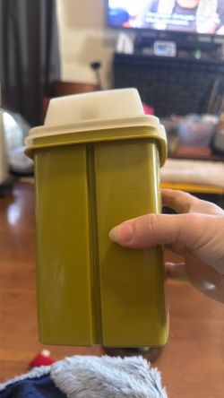 Tupperware pickle container, vintage
