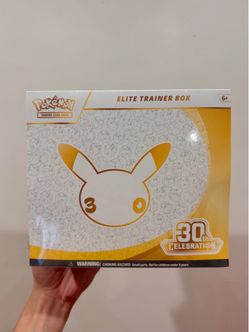 Pokemon 30th Celebration Elite Trainer Box