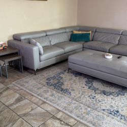 Sectional Sofa With Ottoman