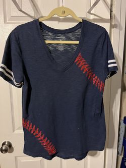Women’s Size Medium Baseball Shirt