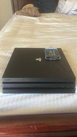 PS4 pro w/ upgraded 1TB SSD(Samsung 860)