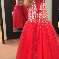 Prom/pageant dress
