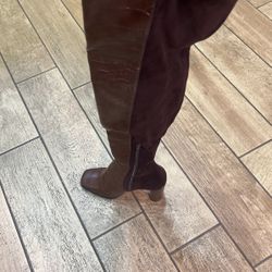 Woman’ Boots New Size 8  Brown  $50 Paid $130