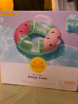 Loungers for the pool