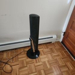 Vornado OSCR37 Oscillating Tower Fan.


