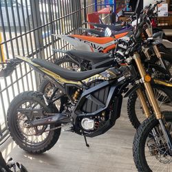 2026 Surron Ultra Bee eBike Road Vers.