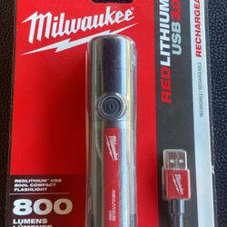 Milwaukee light