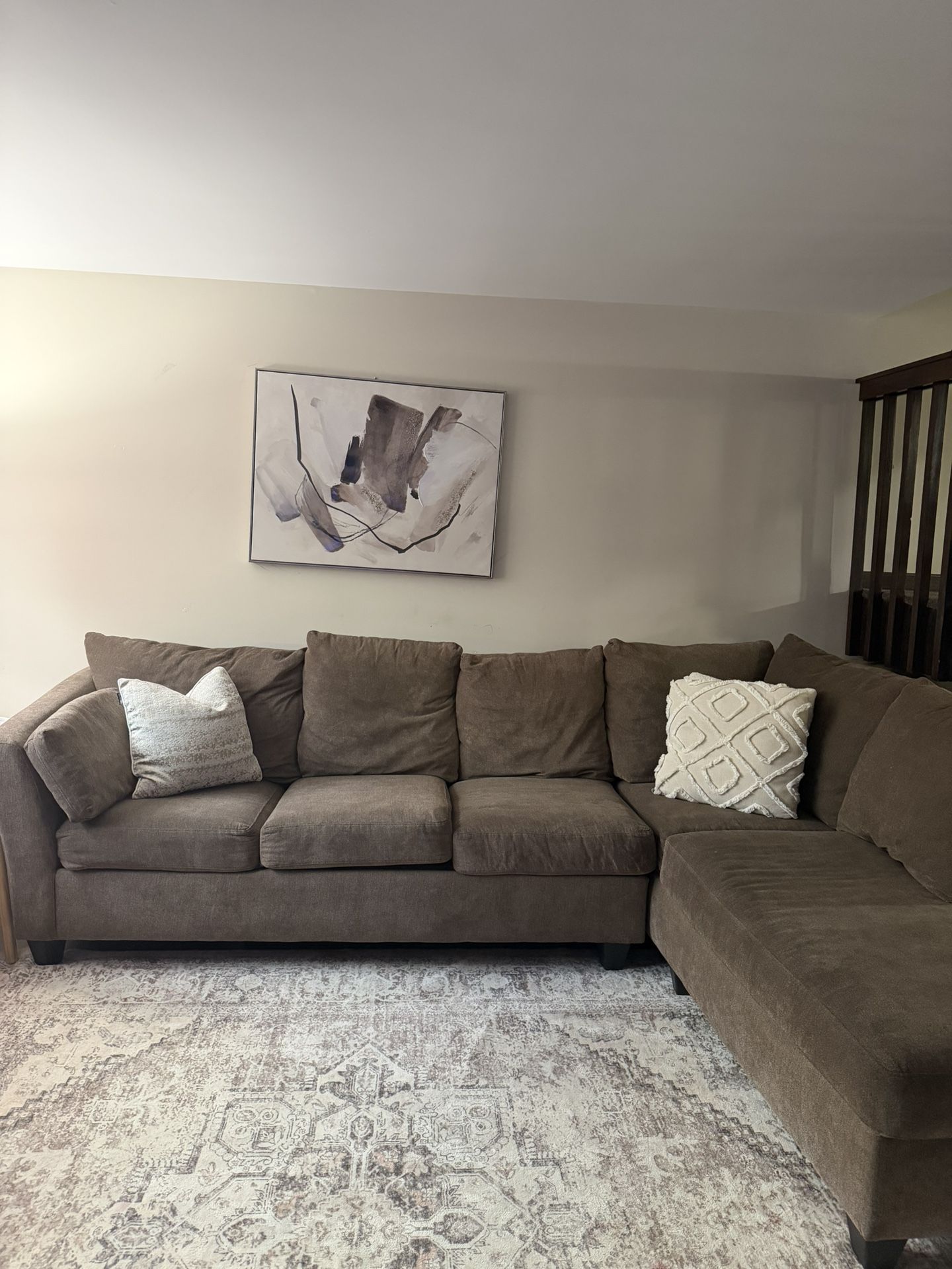 Sectional Sofa for Sale – Great Condition!