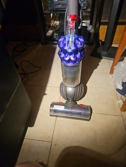 Dyson DC50 Vacuum Cleaner 