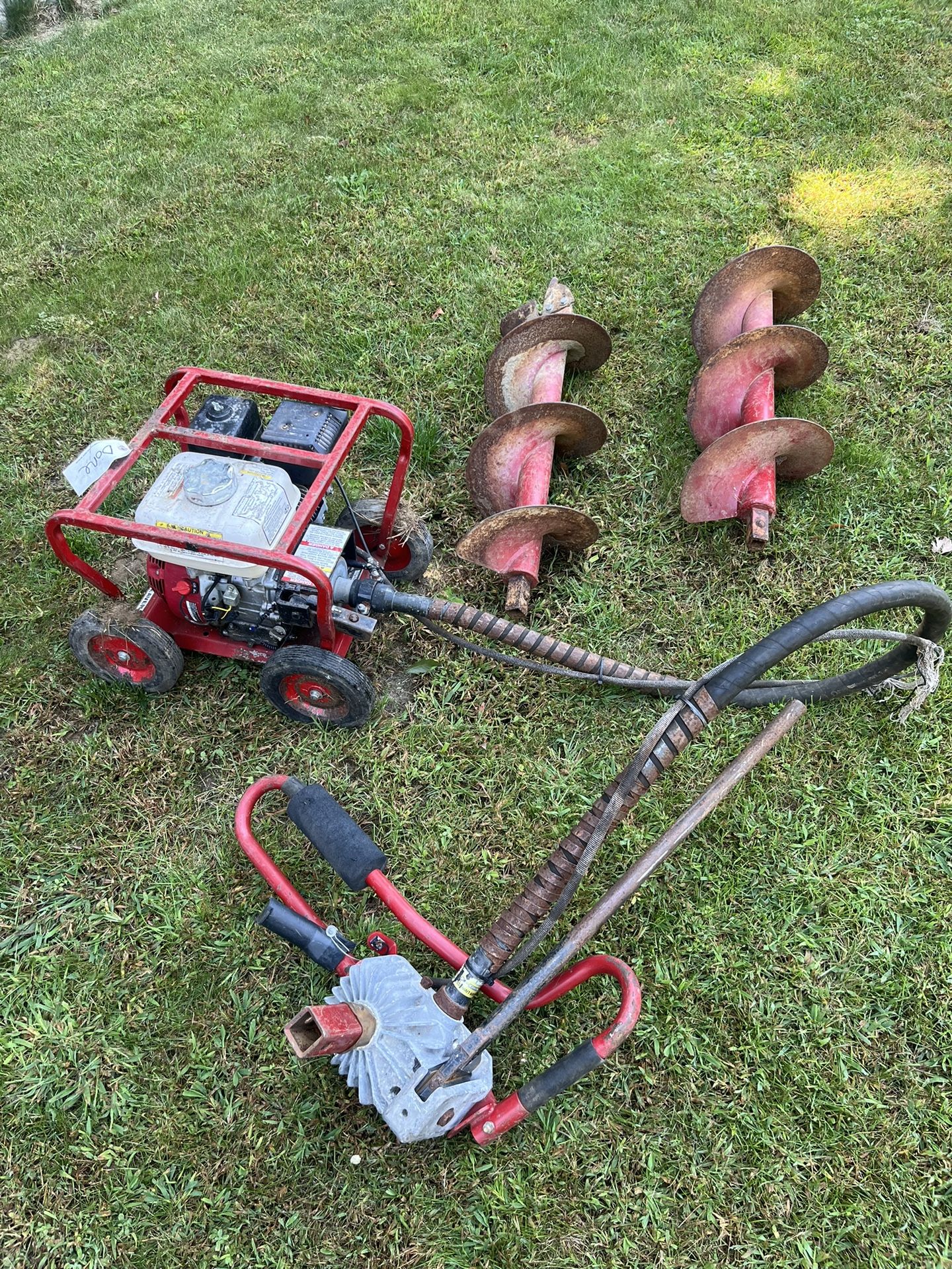 Little Beaver Model 5 auger
