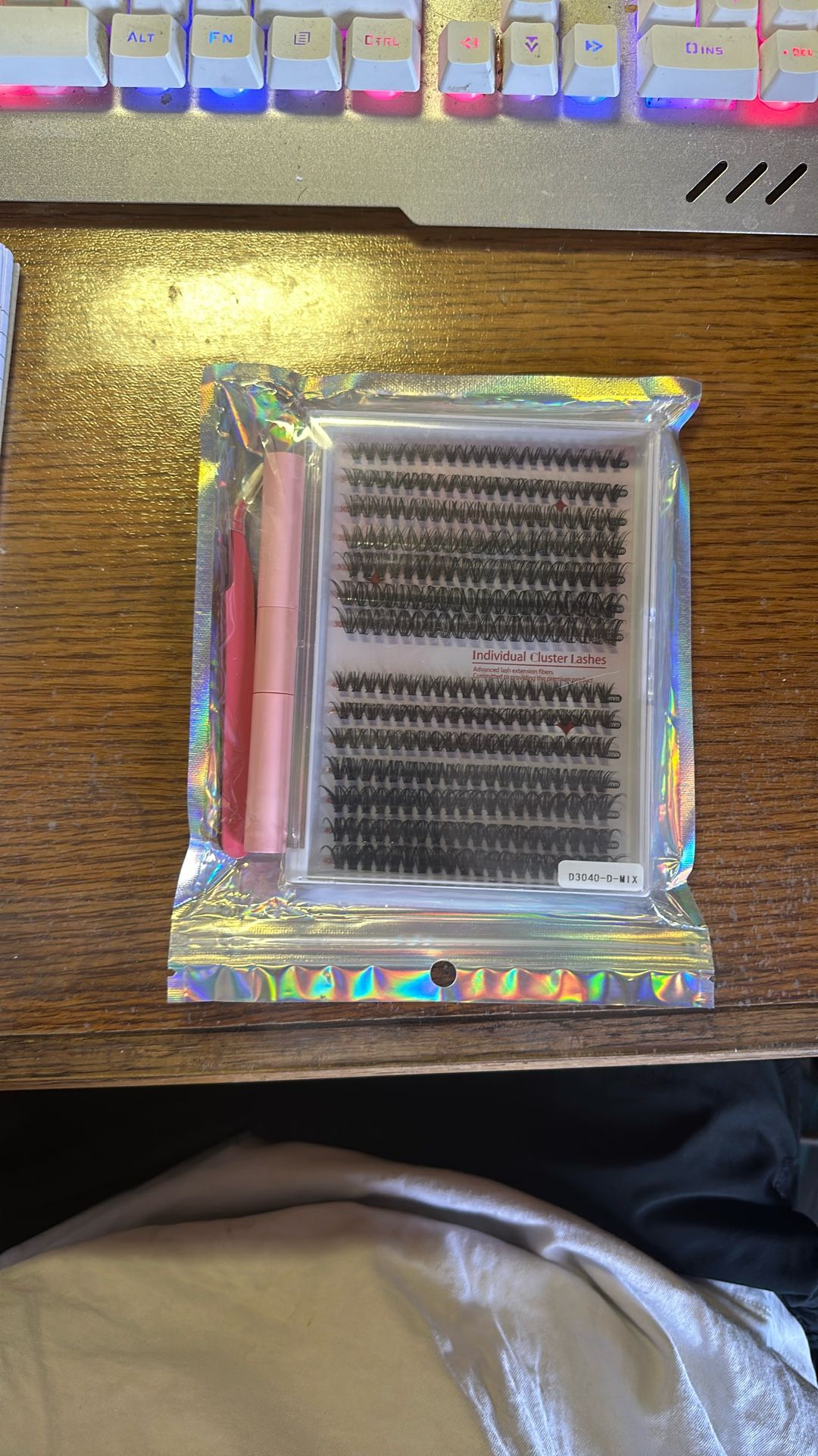 Lashes individual cluster