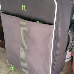 Large 4-Wheel Rolling Suitcase