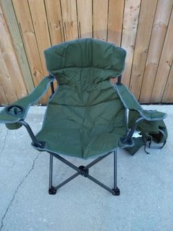 Uline folding chair with cover
