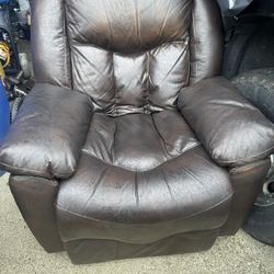 Recliner Rocking Chair. 