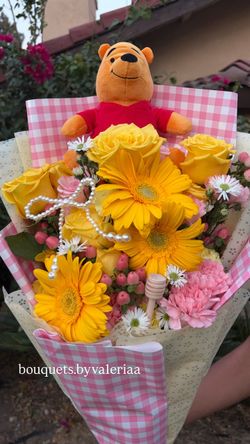 winnie the pooh bouquet ๐