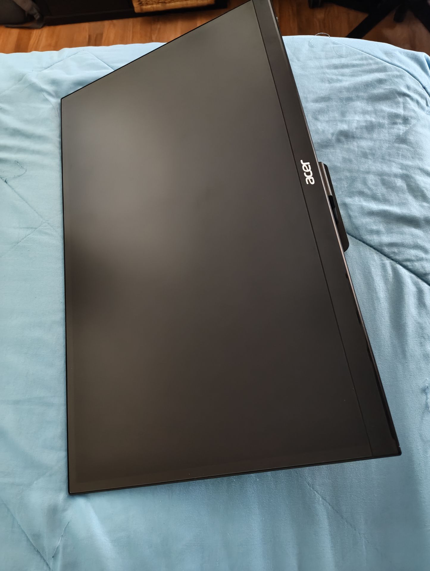 Acer Monitor, No Stand (Free)