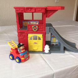 Fisher Price Firehouse With Fire truck