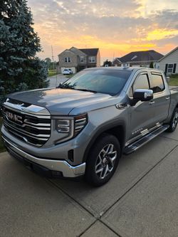 2024 GMC Sierra SLT