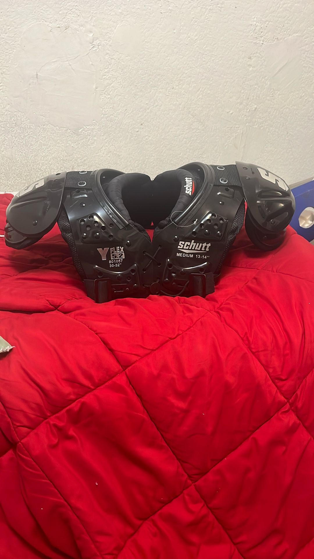 Football Pads Medium 13-14