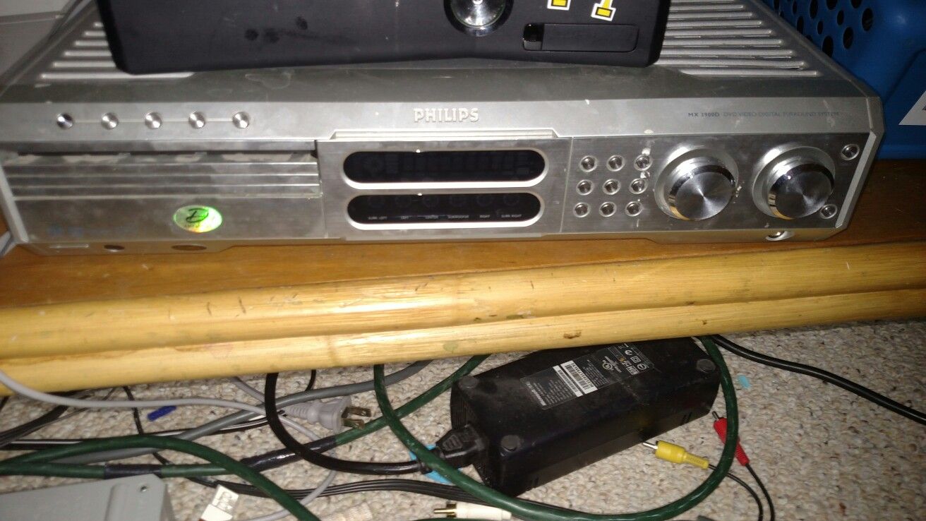 Philips surround sound system DVD and CD player