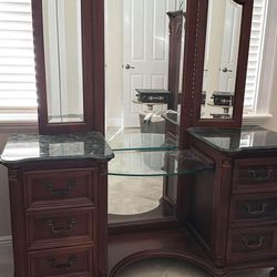 Heirloom Dark Cherry Wood and Green Marble Top Vanity/Dresser with 3pc folding mirror 