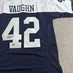 Deuce Vaughn Signed Autograph Custom Jersey - Beckett Coa - Dallas Cowboys