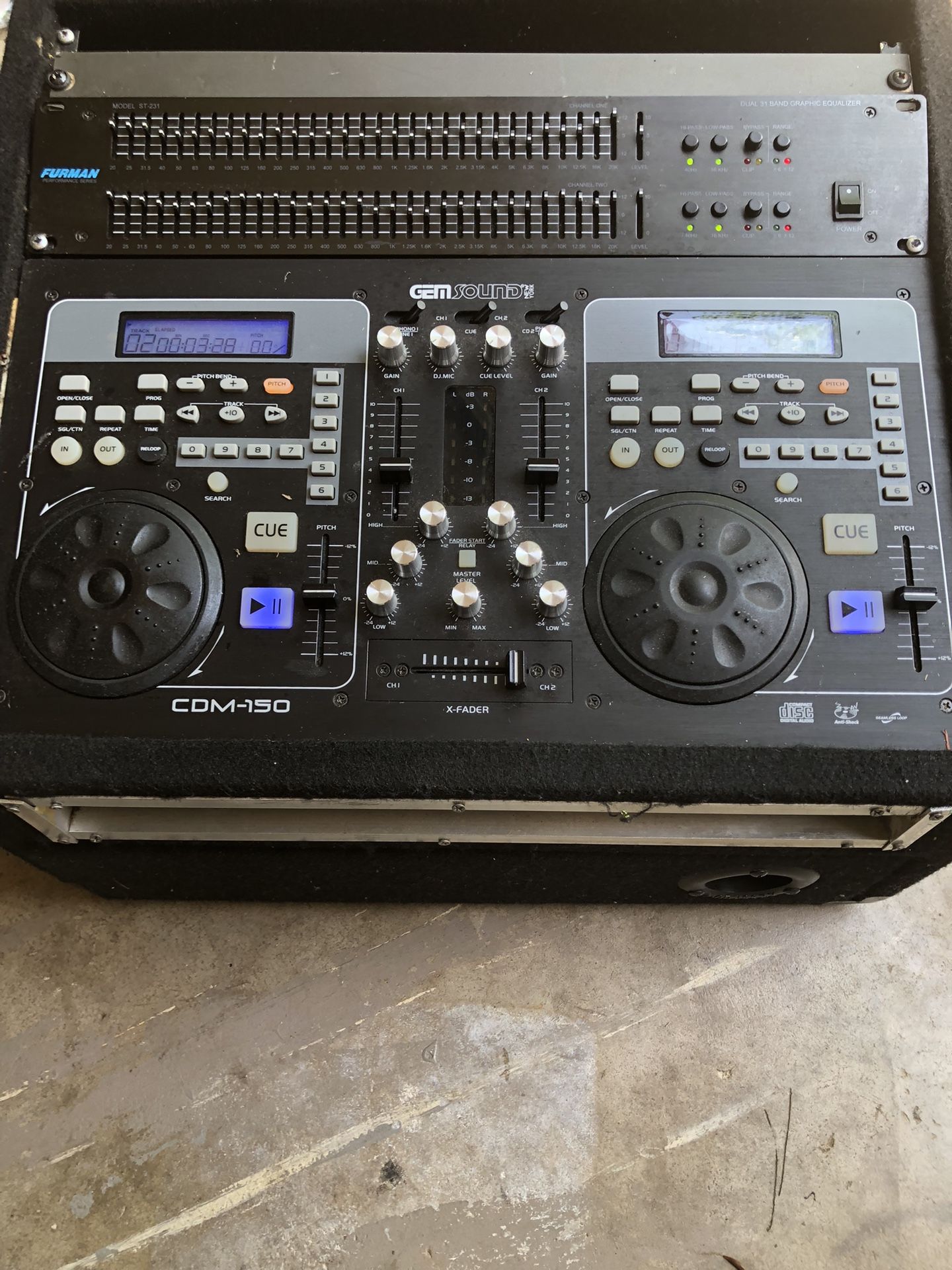 Dj Control Cdm 150 With Eq And Case