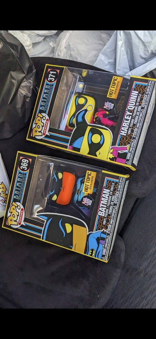 Funko Pop! Batman Black Light - Harley Quinn Blacklight #371 & Batman 369