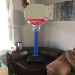 Little Tikes  Basketball Hoop