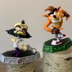Crash Bandicoot & Dr. Neo Cortex Figure Set