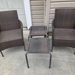 Patio furniture wicker very good condition.