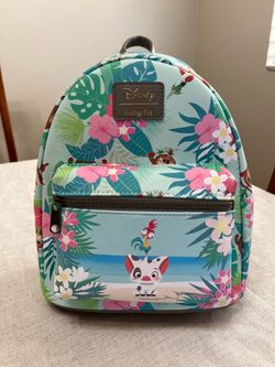 Moana Loungefly Mini Backpack