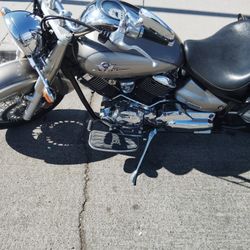 2006 Yamaha V Star 1100cc