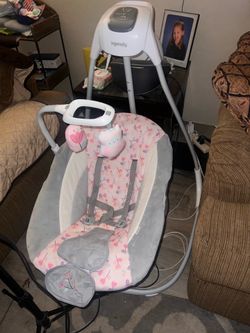 Ingenuity SimpleComfort Compact Soothing Swing