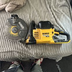 The wall demolition saw