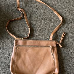 Crossbody Bag. Hardly Used.