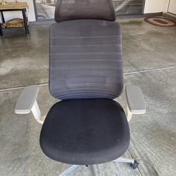 Office chair like new
