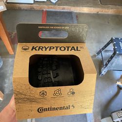 Continental Kryptotal Re Trail Casing 27.5 X 2.4