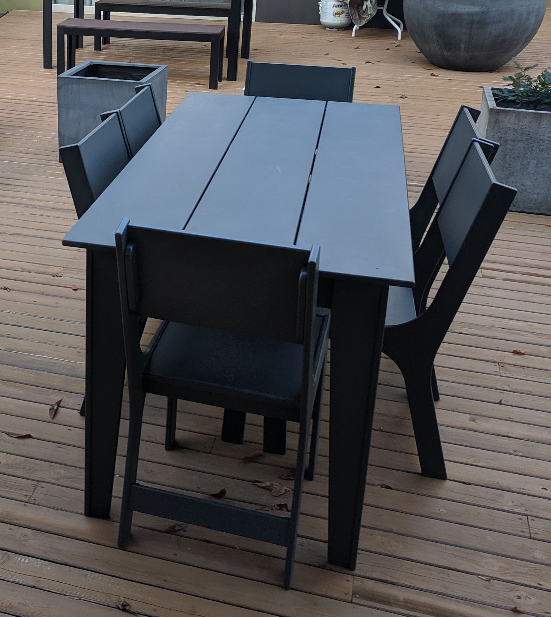 Outdoor table and chairs