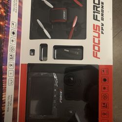 FOCUS F1RC007 DRONE - BRAND NEW IN BOX Bring life to your outdoor adventures with the all new Focus FPV Drone with HD Camera