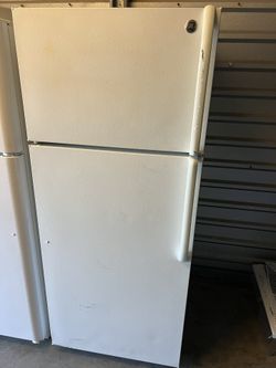 🍱 GE REFRIGERATOR FRIDGE (FREE DELIVERY/ WARRANTY)