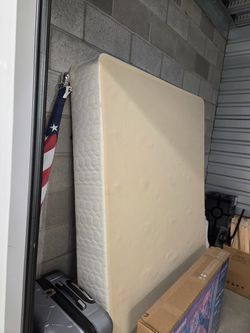 FREE Full Boxspring/New Full wood slats
