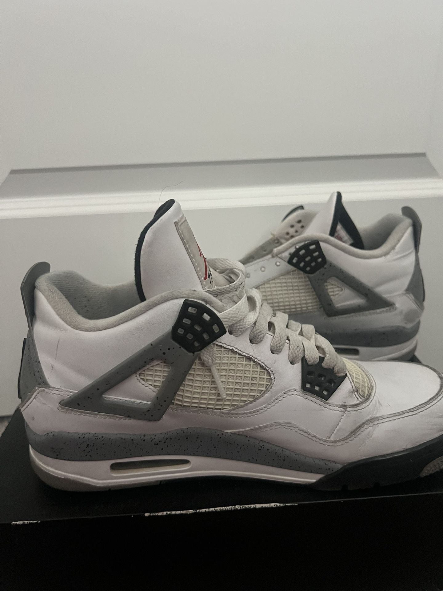 Jordan 4 Retro White Cement
