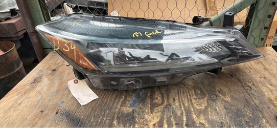 2021 2024  Nissan ckick  SR  full LED right side