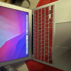 MacBook Air 11Inch 