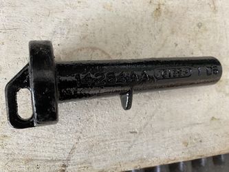 NEW HEAVY DUTY FRONT TOW PIN A65-6007/14264AA FOR KEN WORTH OR PETERBILT
