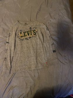Levi boys long sleeve shirt size M (10-12)