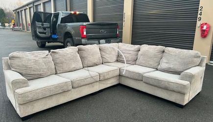 Sectional Couch 
