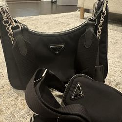 Prada Re-edition 2005 Nylon Bag